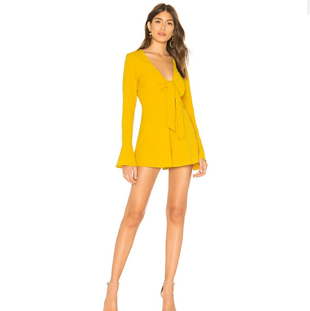 Jolie Ruffle Romper - Picture 2 of 2